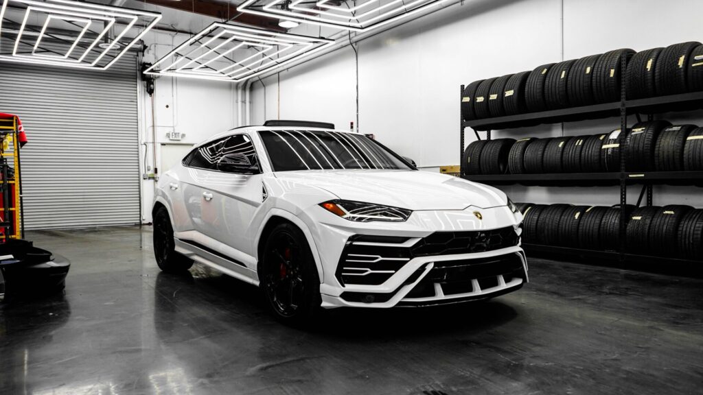 Lamborghini-Urus-mieten